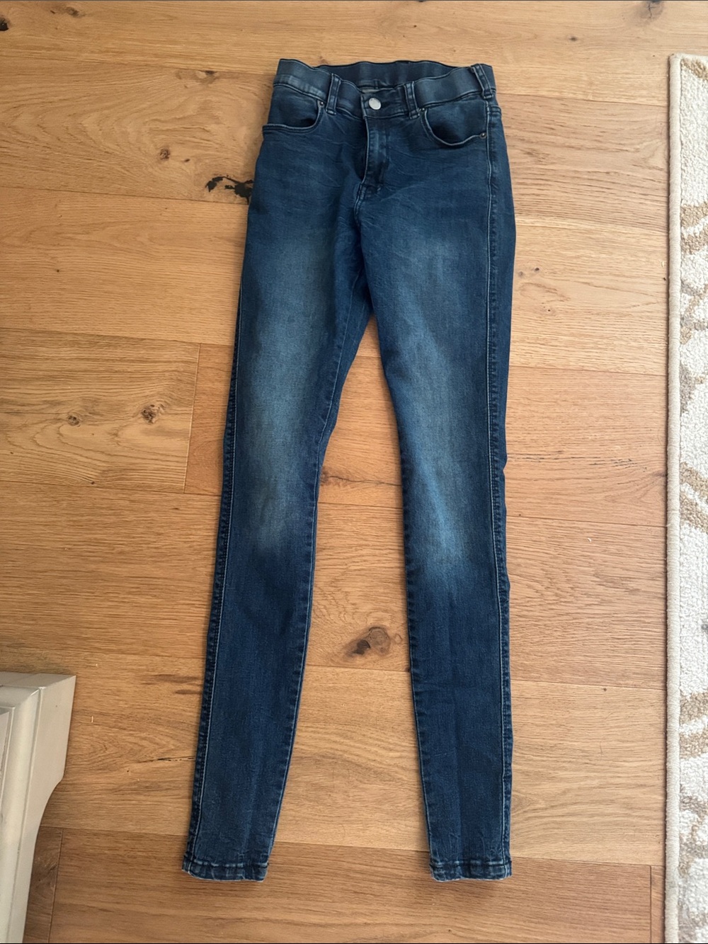 Women's Dark Wash Skinny Jeans - Blue